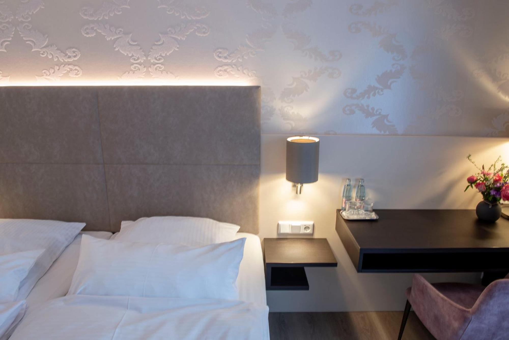 Hotel Alte Post Krefeld Esterno foto